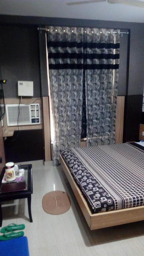 Hotel Desire Hisar ภายนอก รูปภาพ